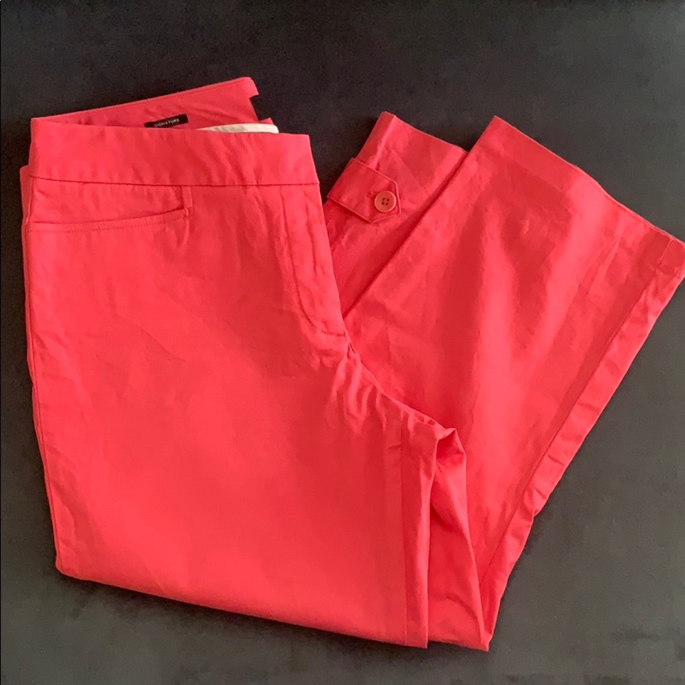 Signature Cropped Talbots pants light pink Size 8